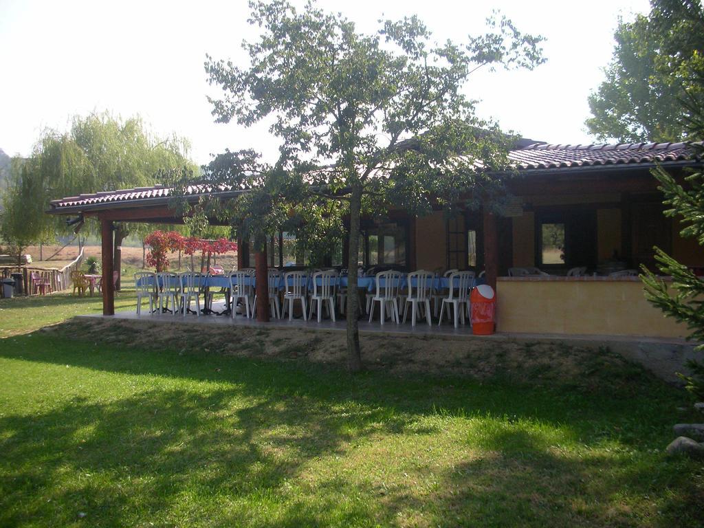 Вилла Cascina Beneficio Кастельнуово-Бормида Экстерьер фото