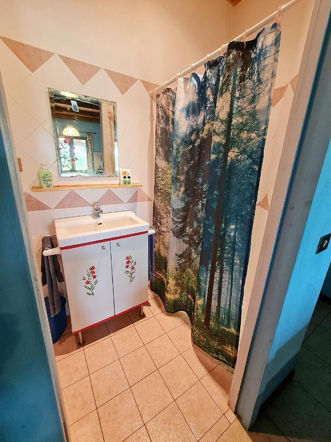 Вилла Cascina Beneficio Кастельнуово-Бормида Экстерьер фото