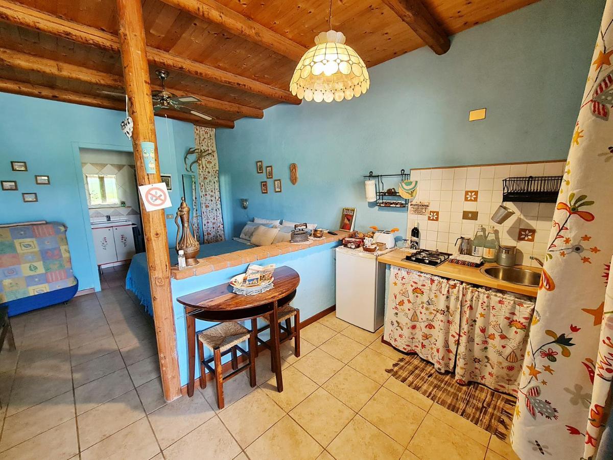 Вилла Cascina Beneficio Кастельнуово-Бормида Экстерьер фото